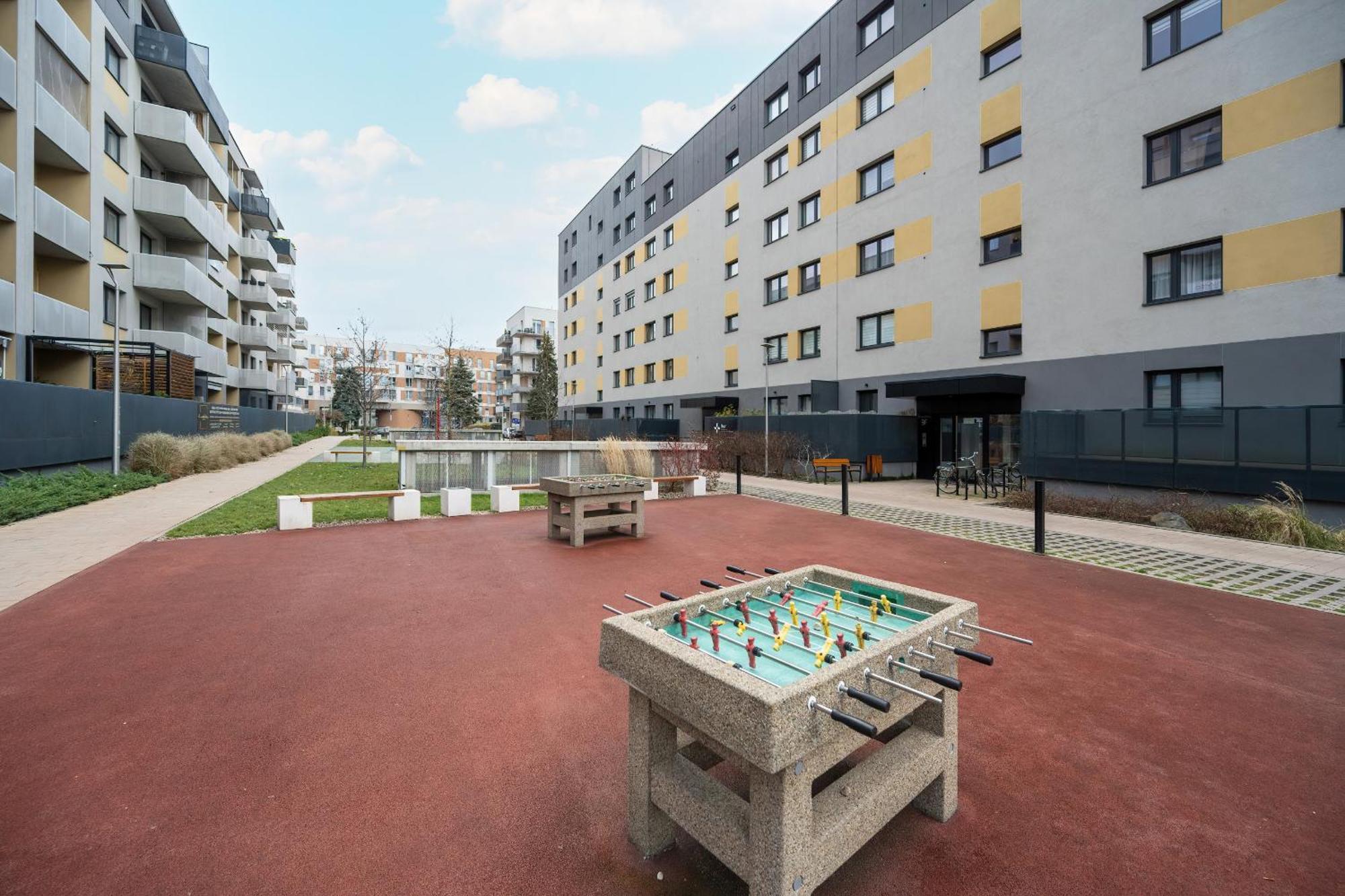 One Bedroom Apartment Nadodrze With Free Garage Wroclaw By Noclegi Renters Breslávia Exterior foto